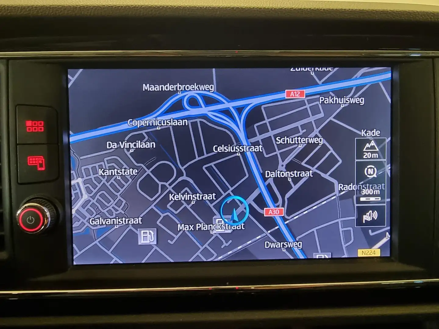 SEAT Leon ST 1.5 TSI FR | Navigatie | Beats Audio | LED | Rood - 2