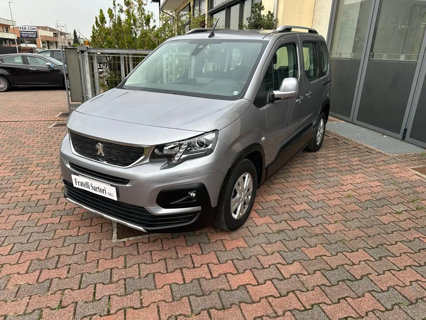 Peugeot Rifter Rifter 1.5 bluehdi Allure s automatico Grigio - 2