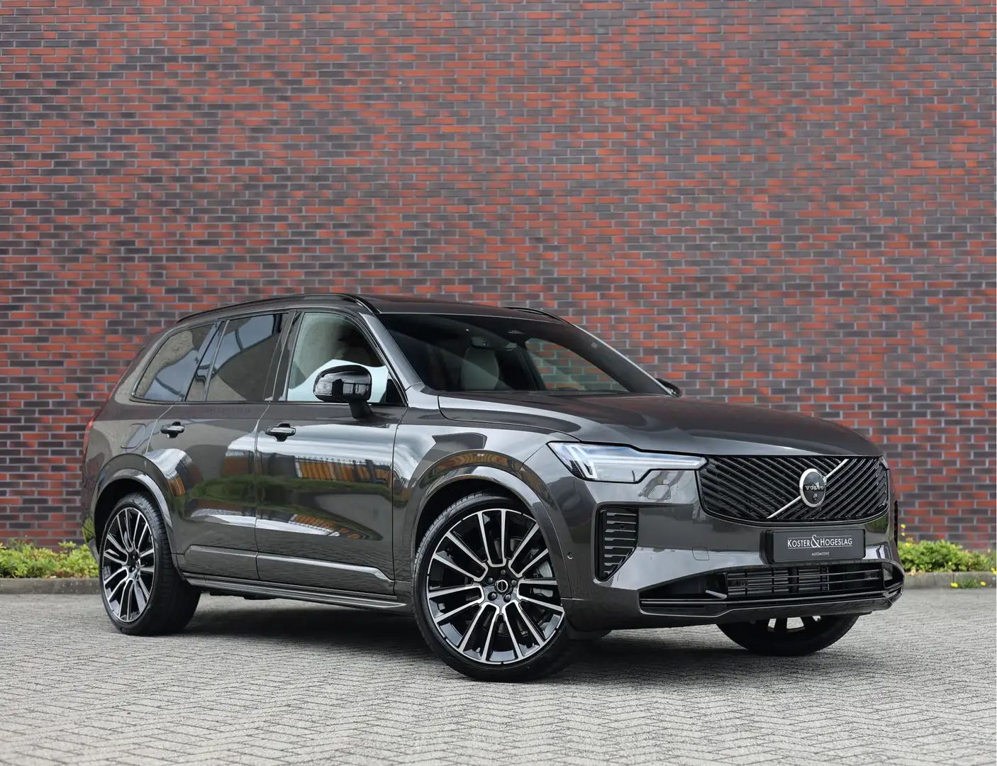 Volvo XC90 T8 AWD Ultra Dark | Platinum Grey - Facelift - Dir Grijs - 1