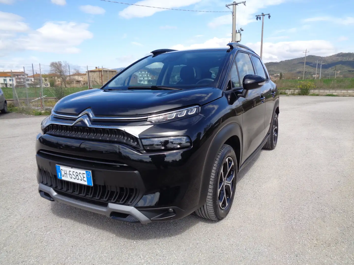 Citroen C3 Aircross C3 Aircross 1.2 puretech Shine Pack s Zwart - 1