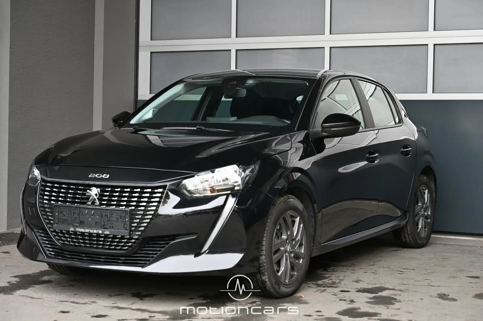 Peugeot 208 1.2 PureTech 100 Active Pack Pickerl NEU Schwarz - 1