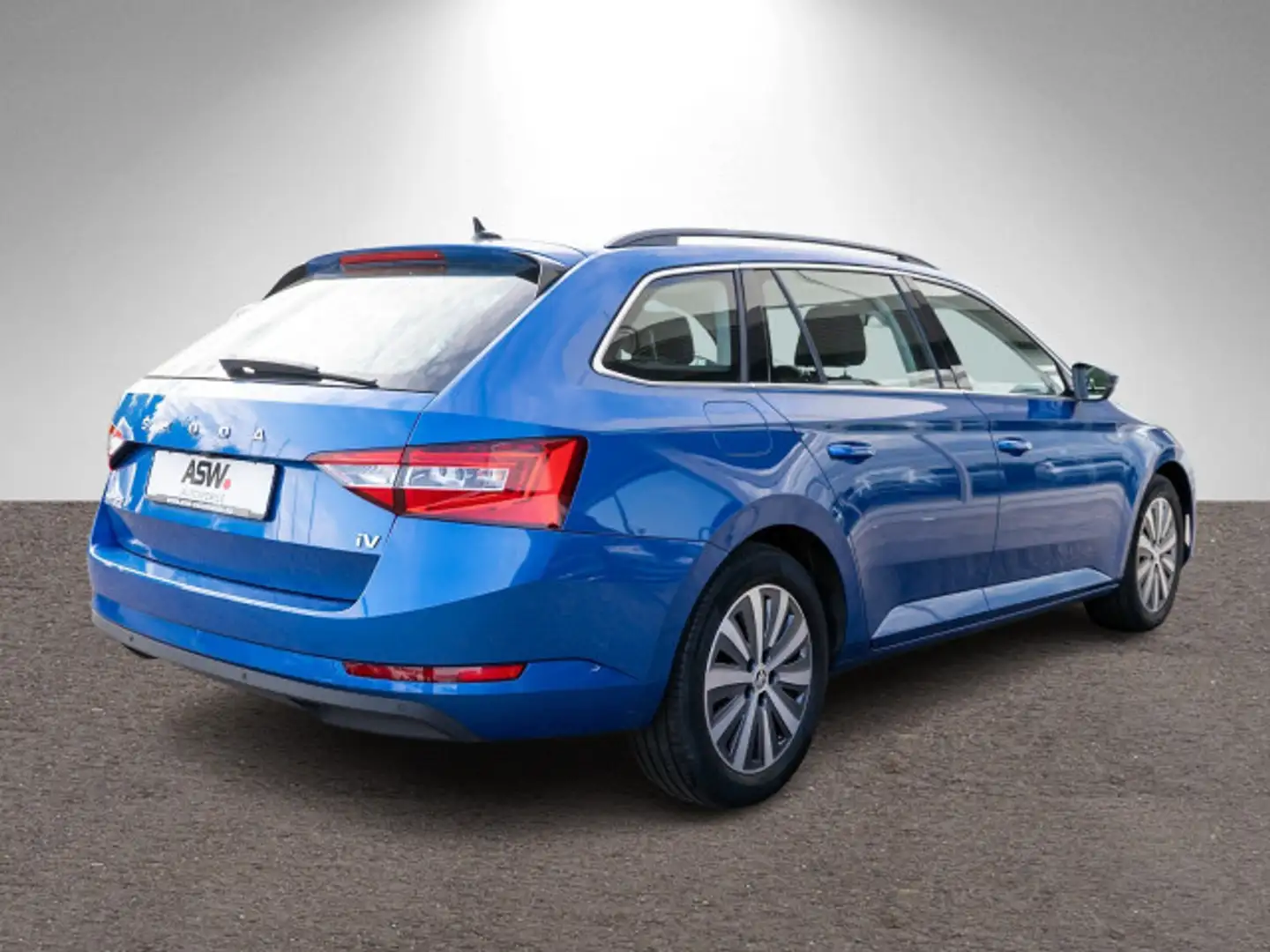 Skoda Superb Combi iV Ambition 1.4 TSI DSG Stdhzg AHK Blau - 2