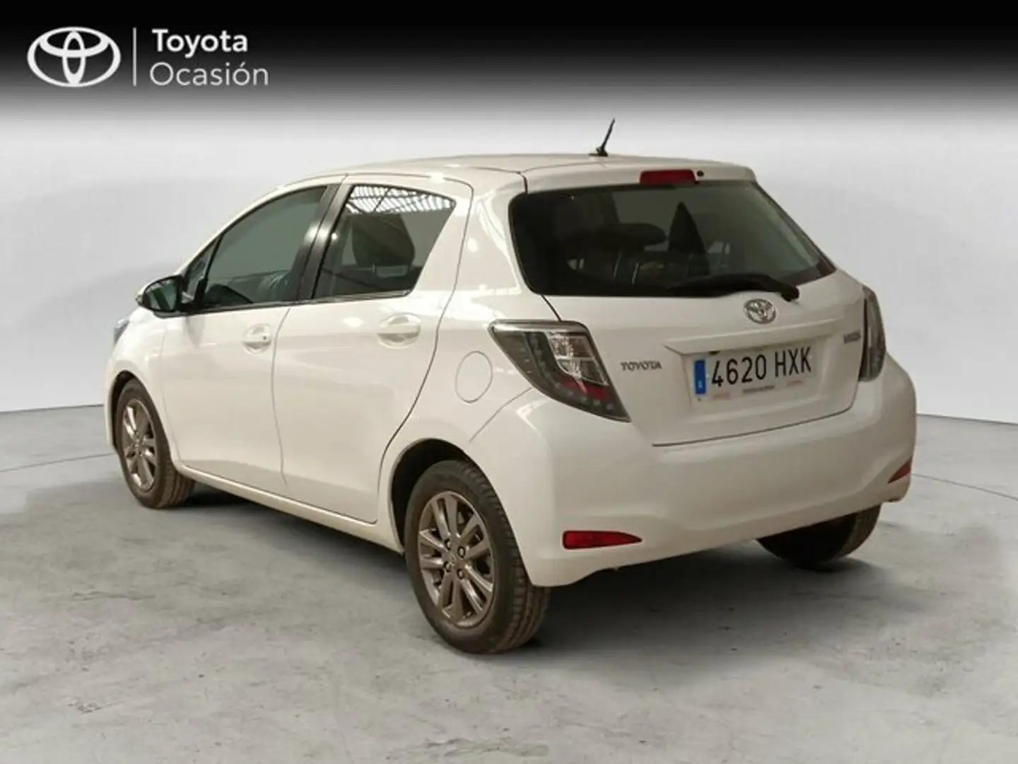 Toyota Yaris 5P 90D M/T ACTIVE ACTIVE/PACK COOL+ Blanco - 2