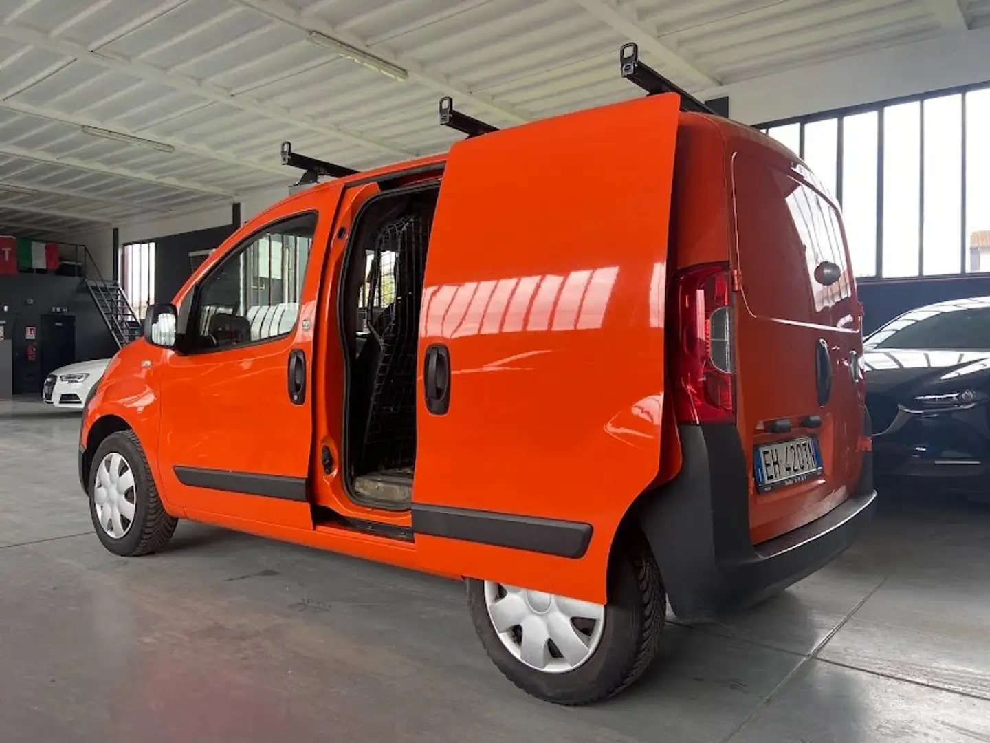 Fiat FIORINO 1.4 GPL NEOPATENTATI MOTORE NUOVO Arancione - 2