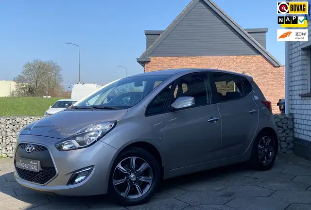 Hyundai iX20 1.4i Go! Cam/ Airco/ Nav/ Trehaak/ 1e eig/ NAP