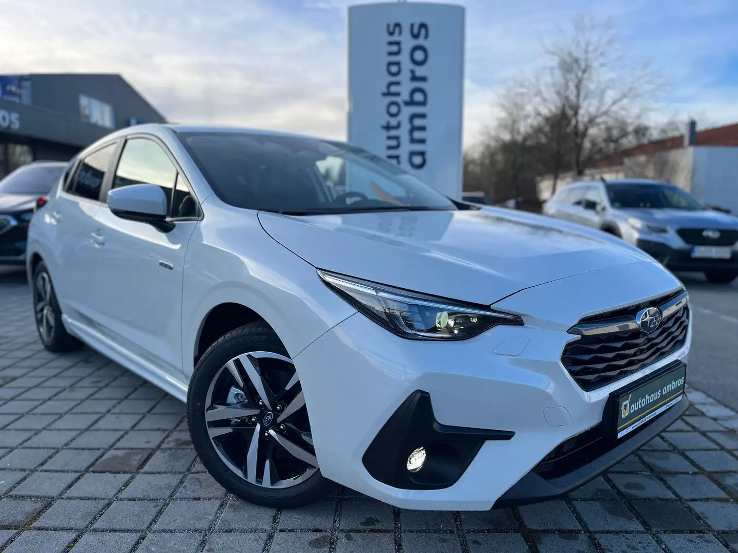 Subaru Impreza 2.0ie Platinum Beyaz - 1