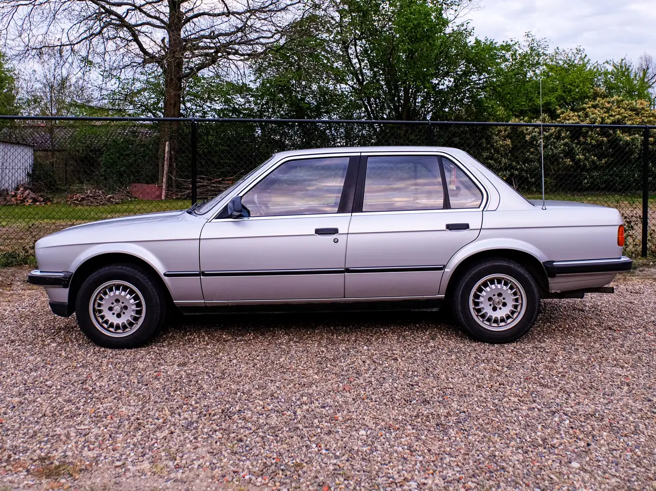 BMW 318, foto 3