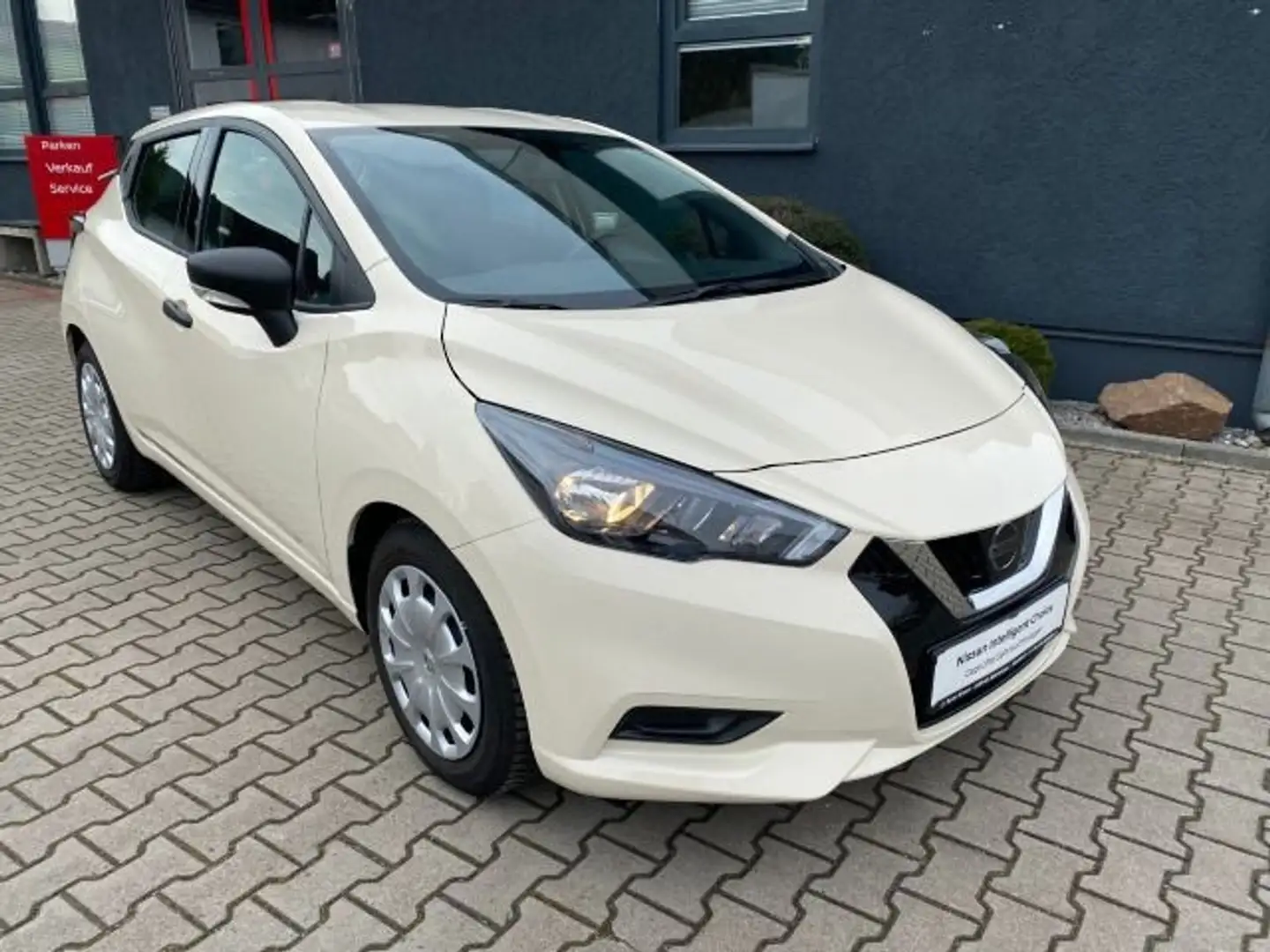 Nissan Micra 1,0 IG-T Visia Plus Beżowy - 2
