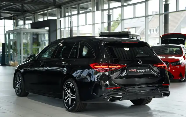 Mercedes-Benz C Class view 10