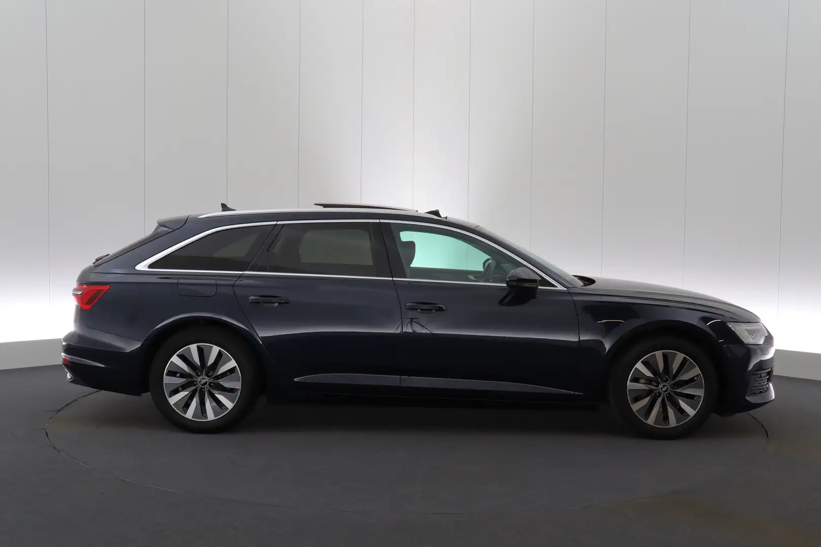 Audi A6 Avant 35 TDi S-Tronic Business Ed. Platinum LEDER/ Bleu - 2