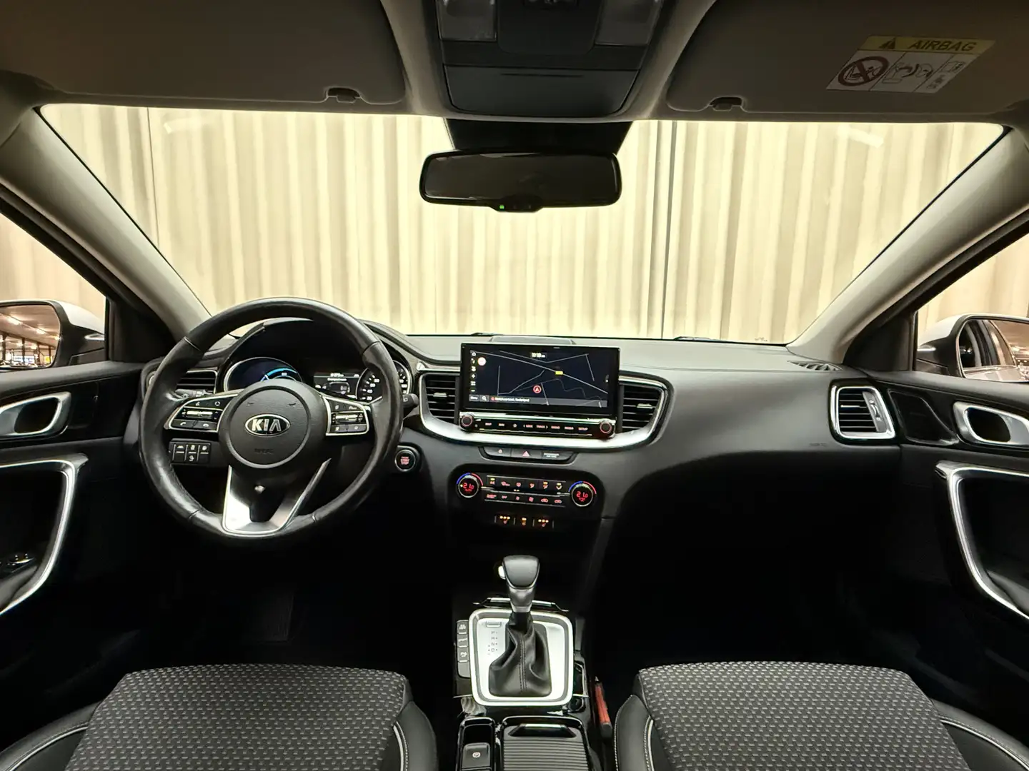 Kia Ceed SW / cee'd SW Sportswagon 1.6 GDI PHEV DynamicPlusLine *Org.NL!* Gris - 2