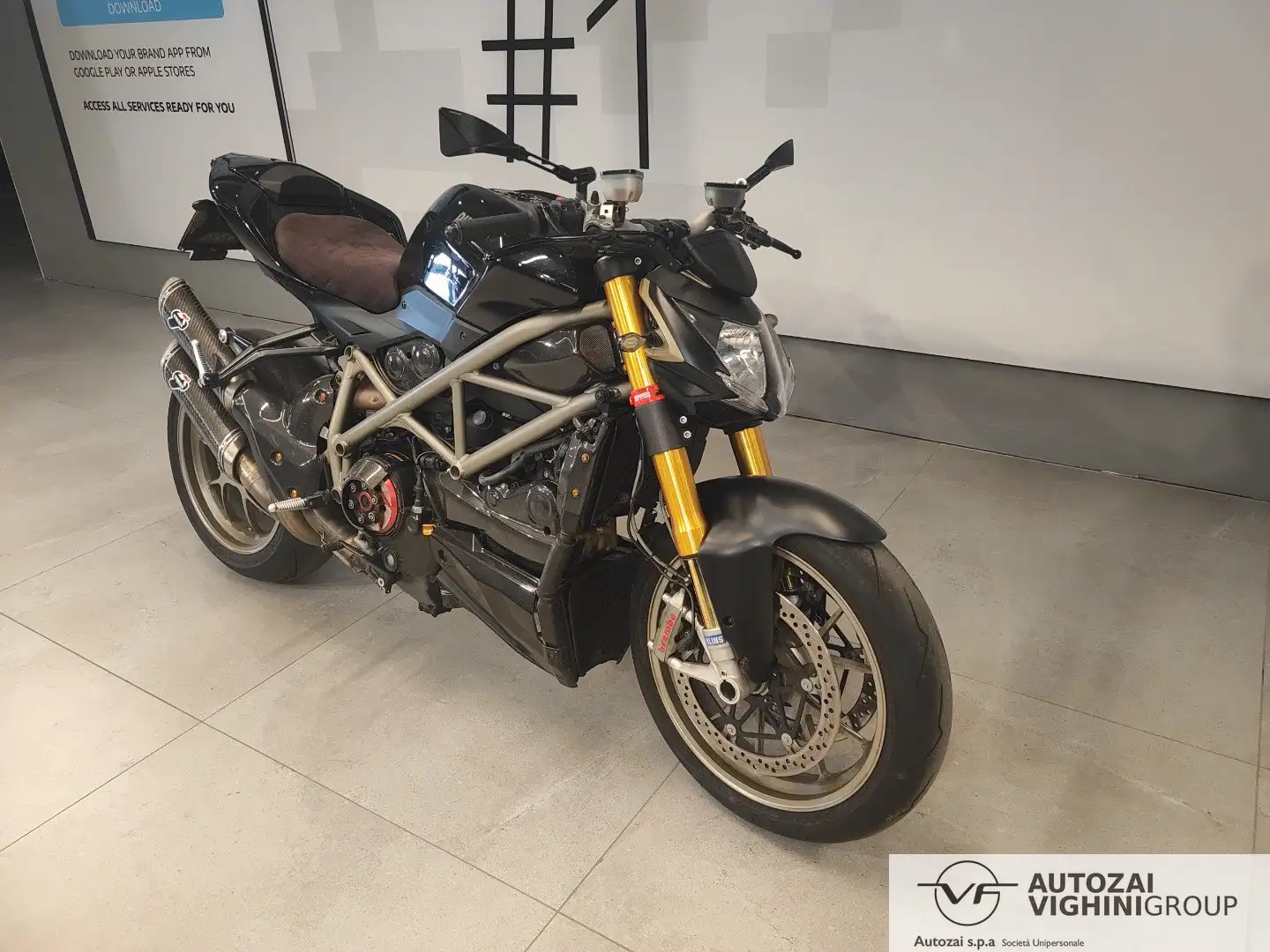 Ducati Streetfighter 1098 S - 2