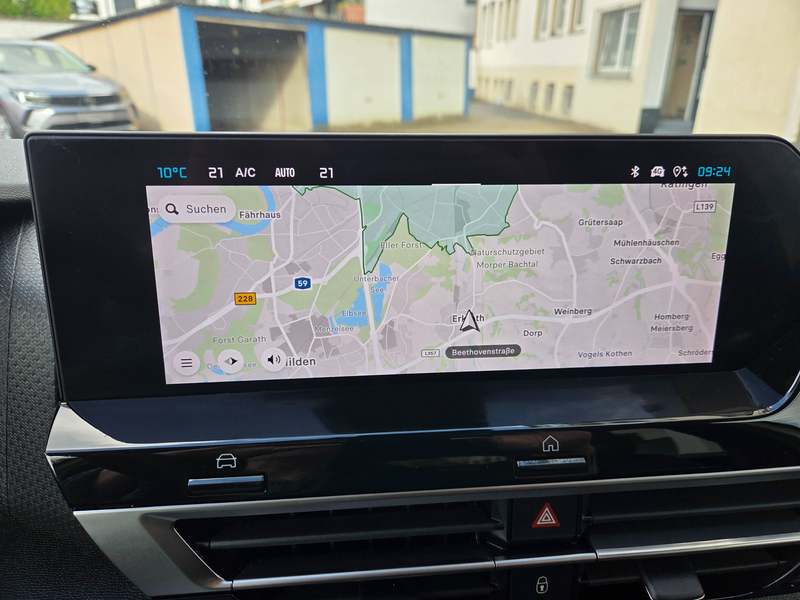 Citroen C4 Lim. Max AUTOM. LED ACC NAVI HUD — photo 14
