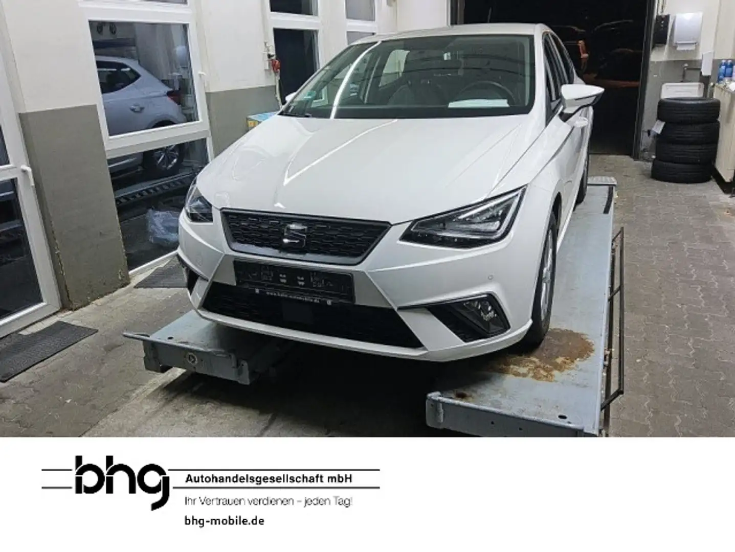 SEAT Ibiza Style 1.0 TSI Voll-LED-Scheinwerfer Weiß - 1