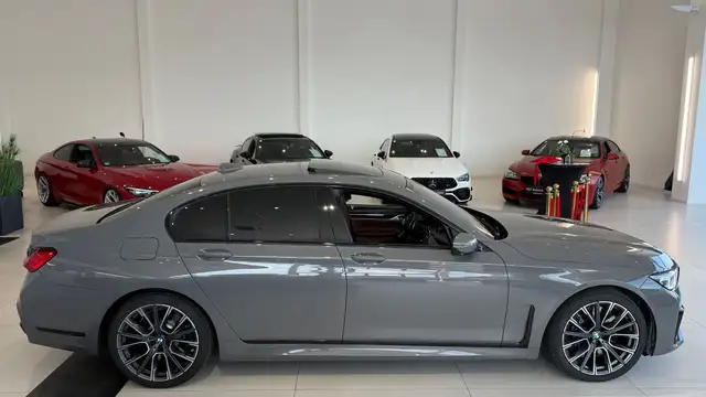 BMW 730 7er-Reihe Diesel Allrad (G11)  xDrive Aut. *VOLL Ansicht 9