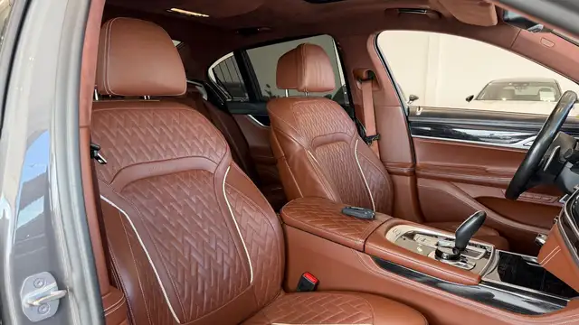 BMW 730 7er-Reihe Diesel Allrad (G11)  xDrive Aut. *VOLL Ansicht 25