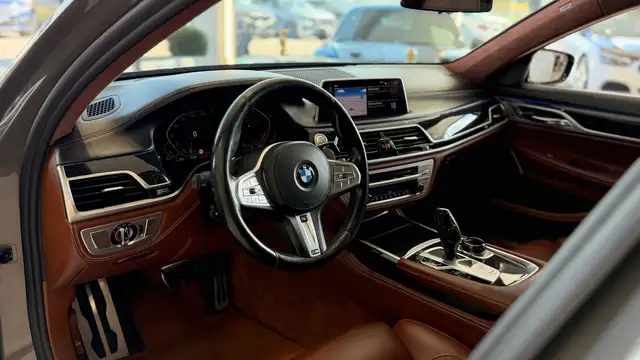 BMW 730 7er-Reihe Diesel Allrad (G11)  xDrive Aut. *VOLL Ansicht 14