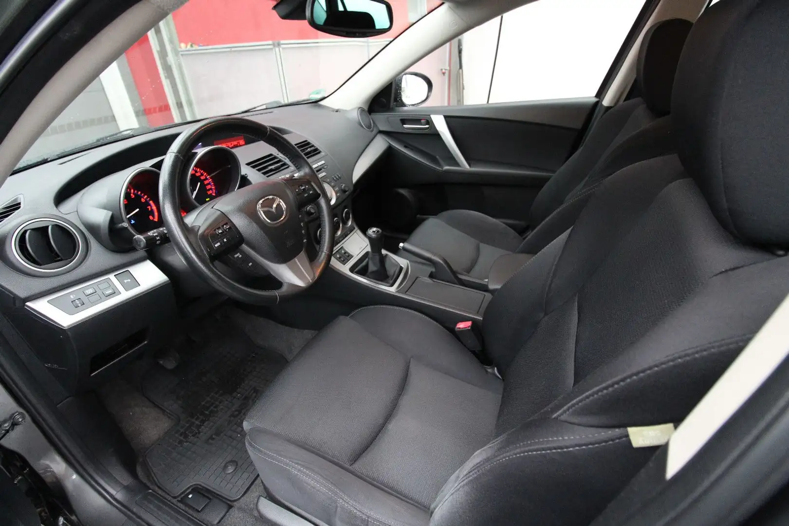 Mazda 3 Lim. Active Plus~2.Hand~Klima~PDC~8fach~ - 2