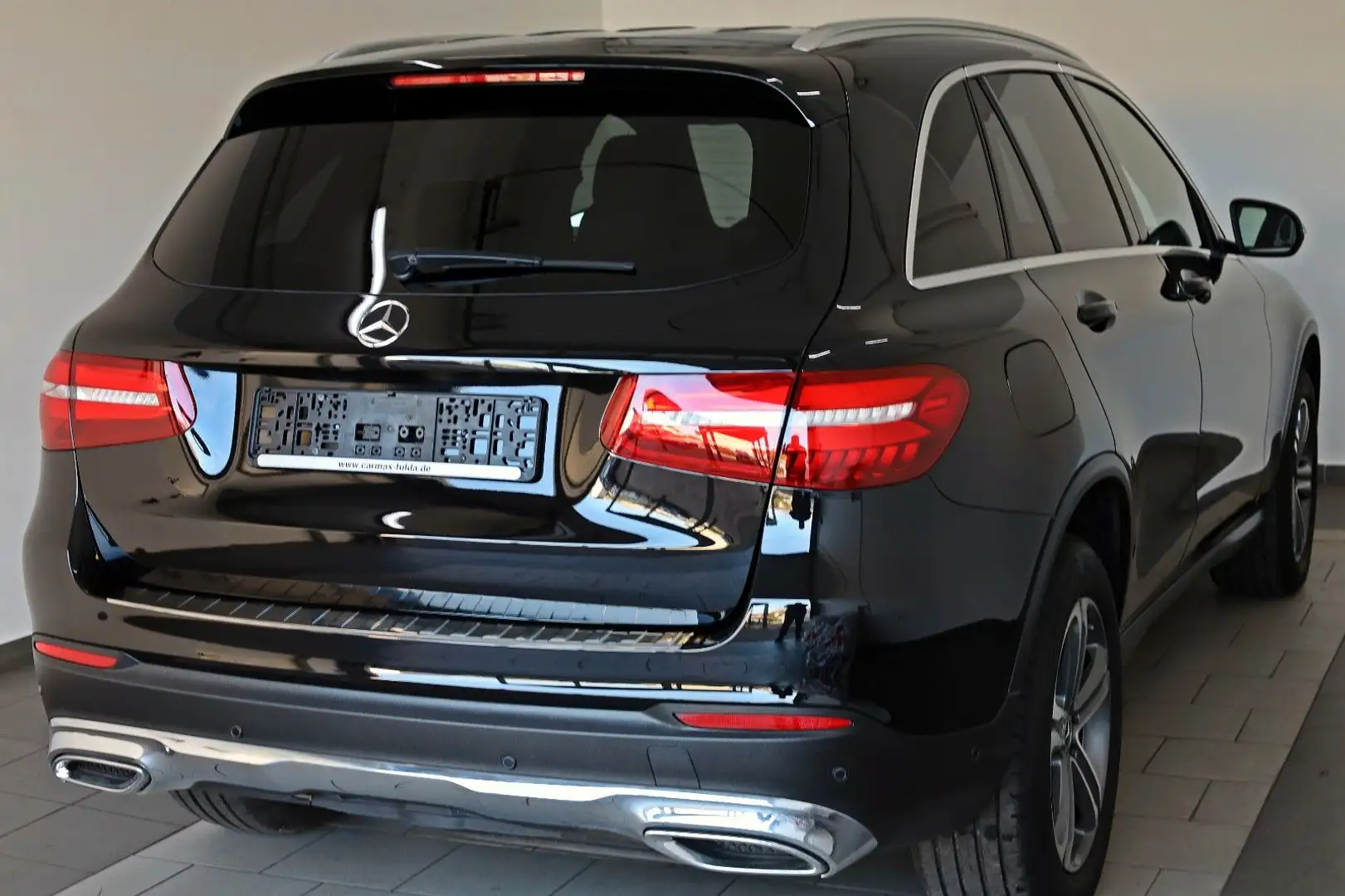 Mercedes-Benz GLC 350 d 4M Leder,Navi,LED,360°,Burmester,Panora Noir - 2