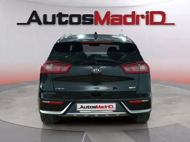 Kia Niro view 6