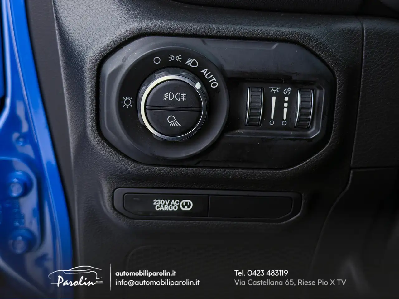 Jeep Gladiator 3.0 V6 Overland 4wd +IVA Autocarro N1 Gancio-Pelle 26