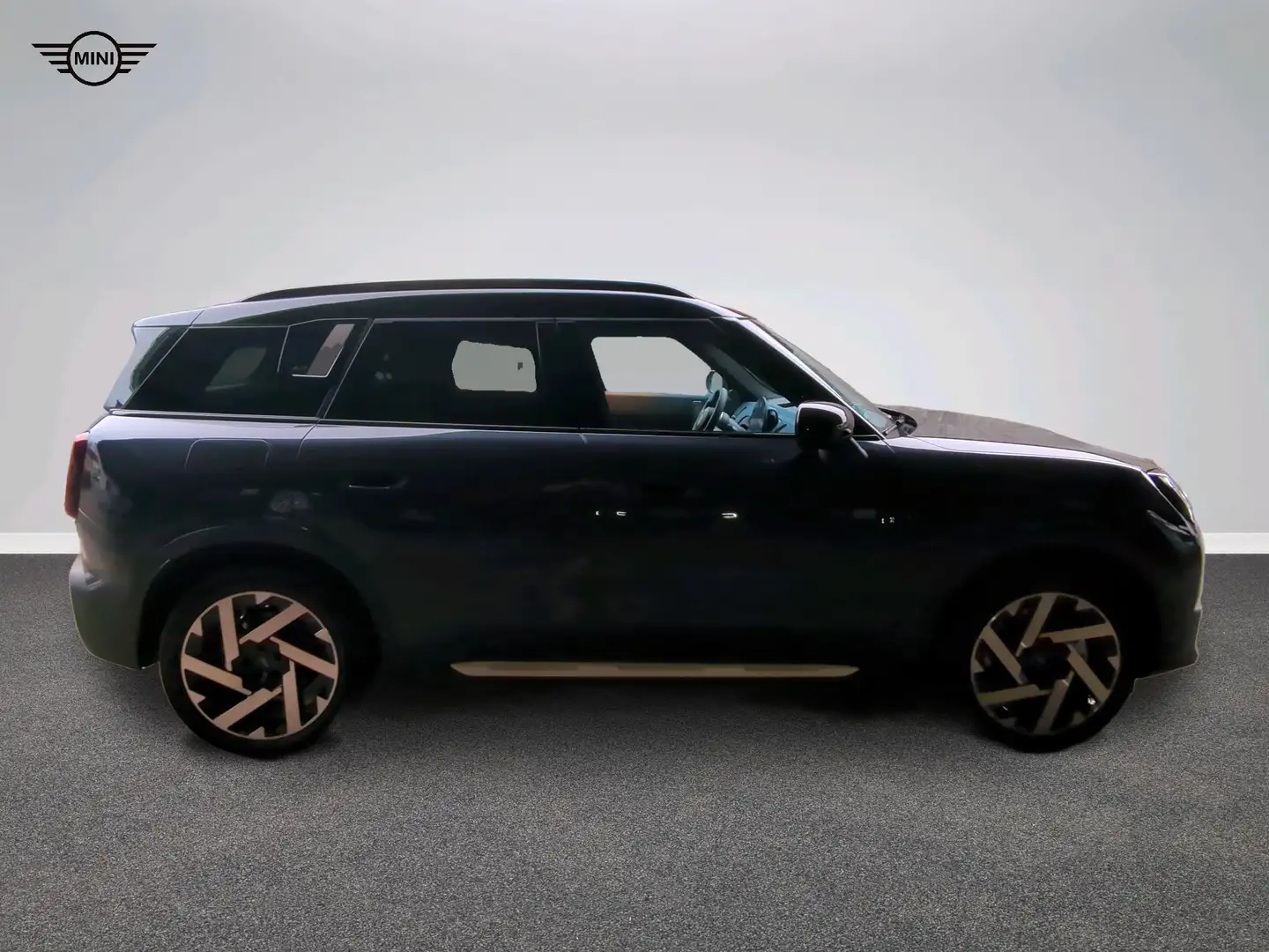 MINI Countryman S All4 Favoured Trim Grau - 2