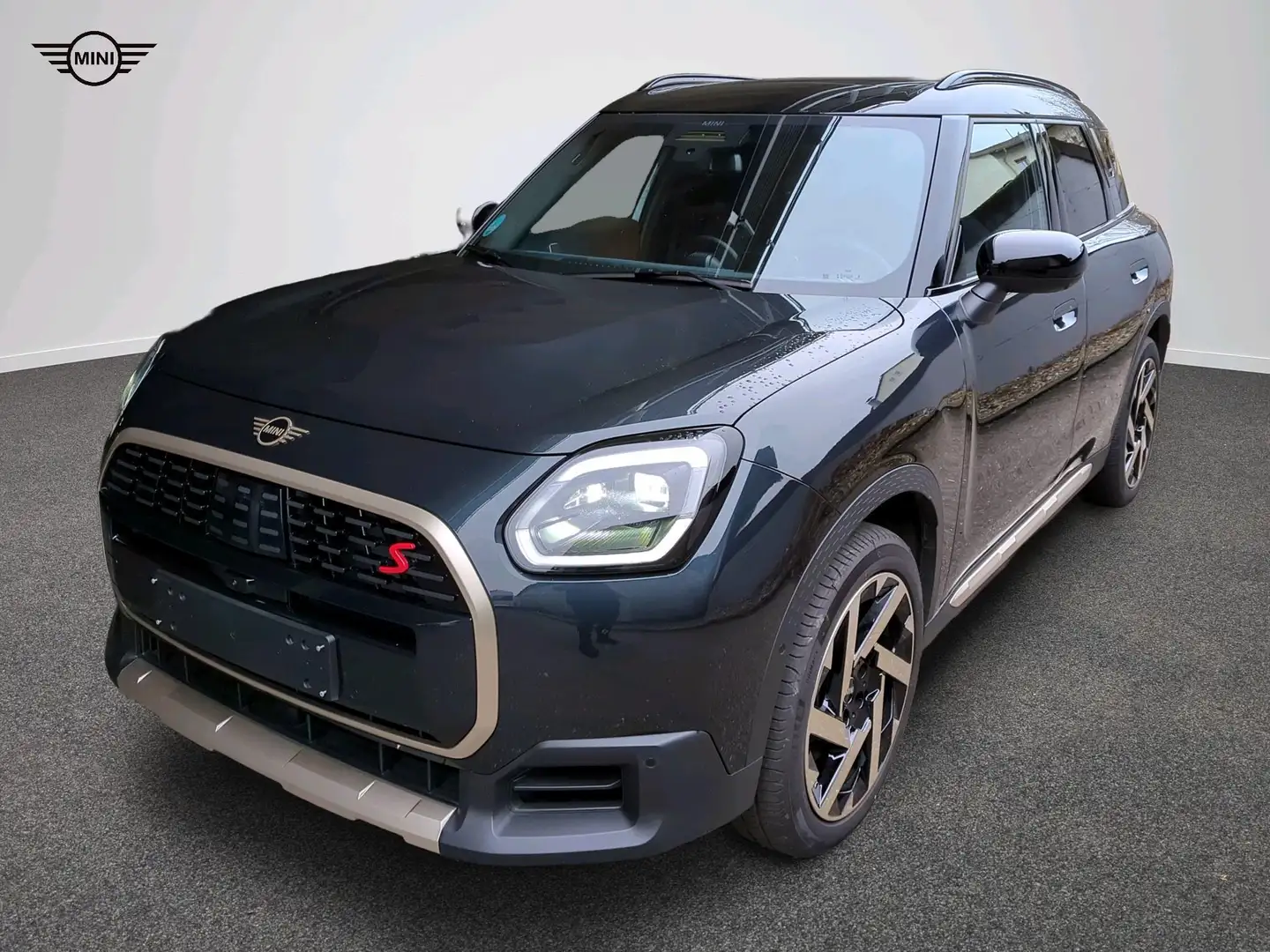MINI Countryman S All4 Favoured Trim Grau - 1