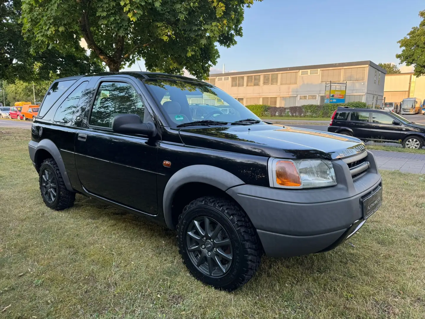 Land Rover Freelander 1.8i 4×4 TÜV NEU Schwarz - 2