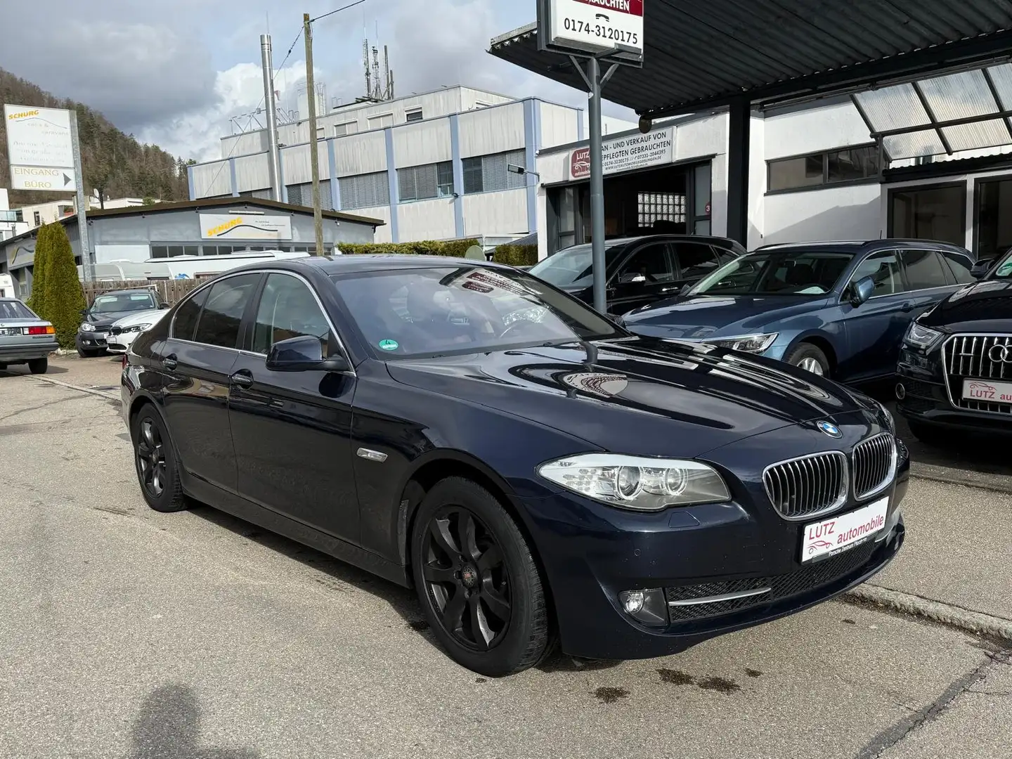 BMW 525 5er Diesel 525d xDrive Sport-Aut. Modern Line Blau - 1