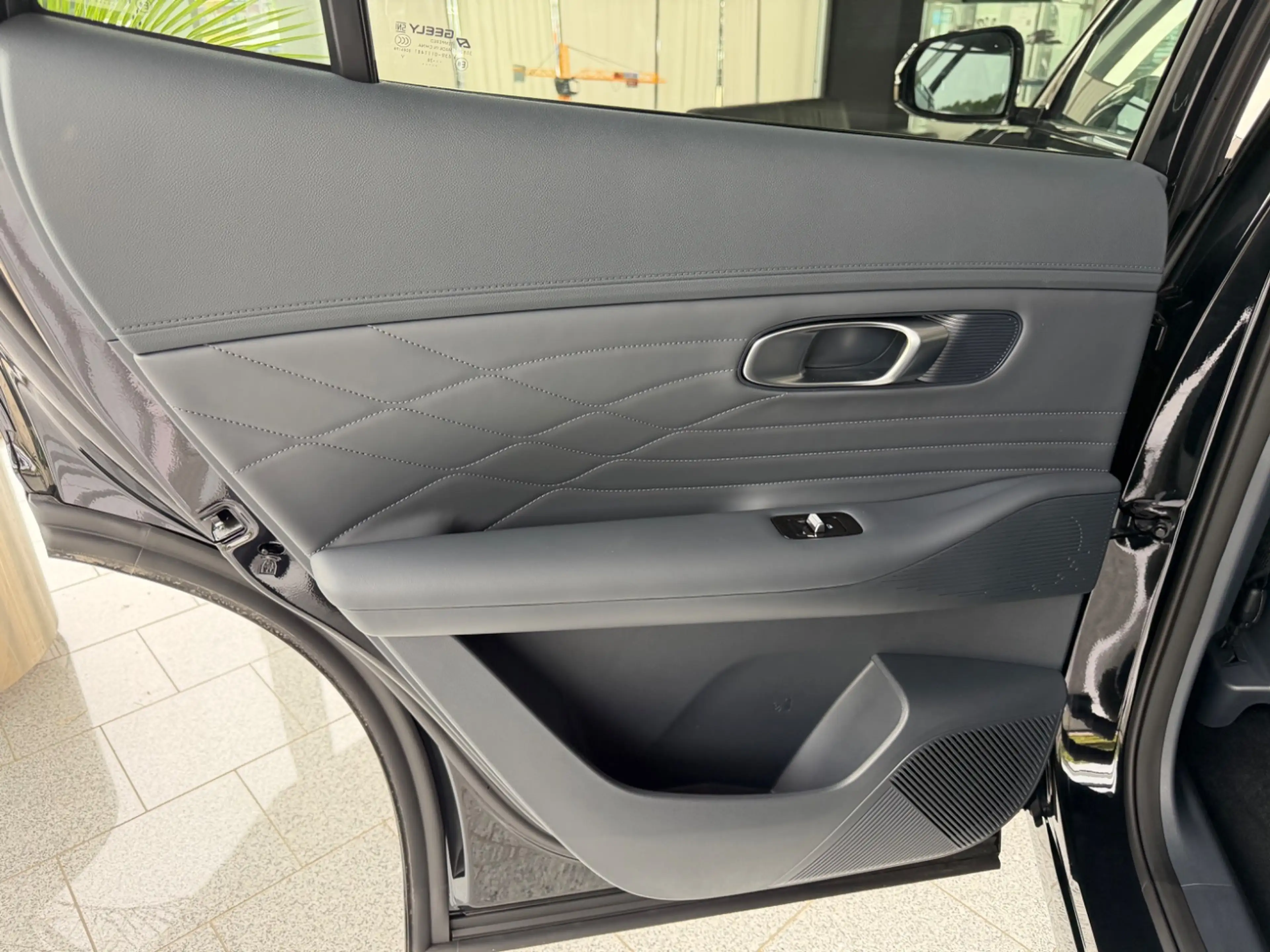 Geely Starray EM-i PRO+LED+Navi+KeylessGO+ACC+360° — photo 9