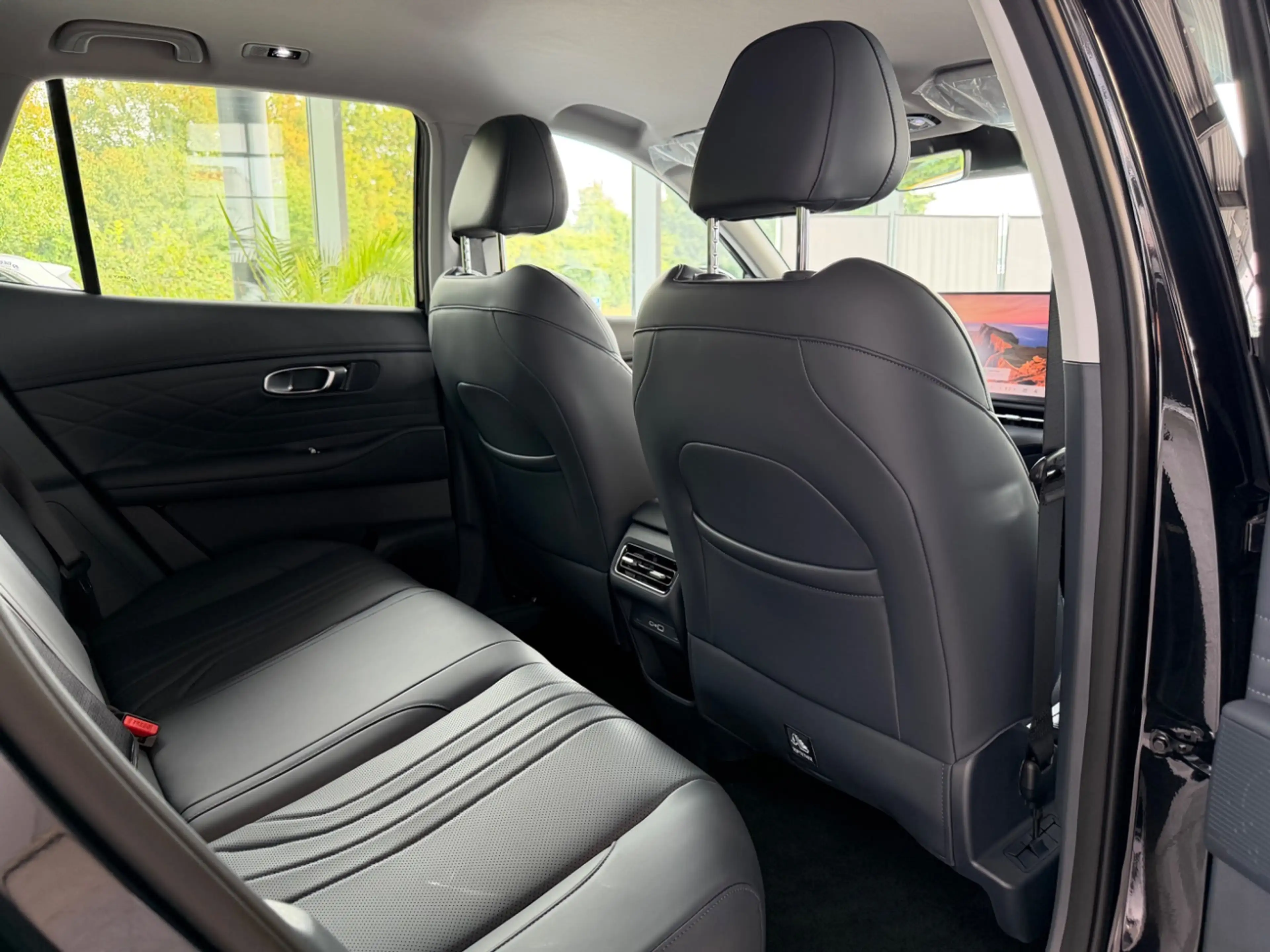 Geely Starray EM-i PRO+LED+Navi+KeylessGO+ACC+360° — photo 13