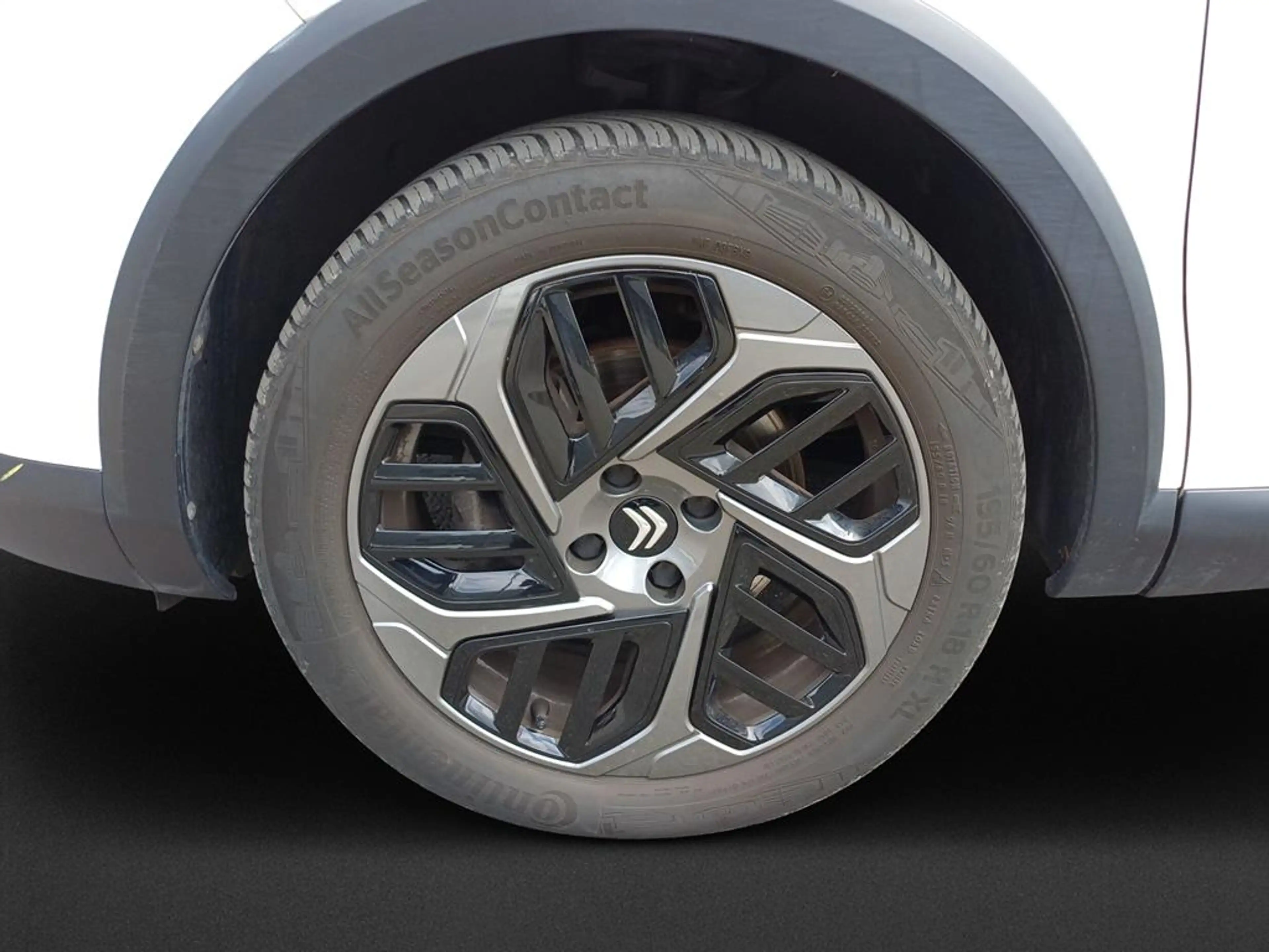 Citroen C4 X Feel Pack — photo 7