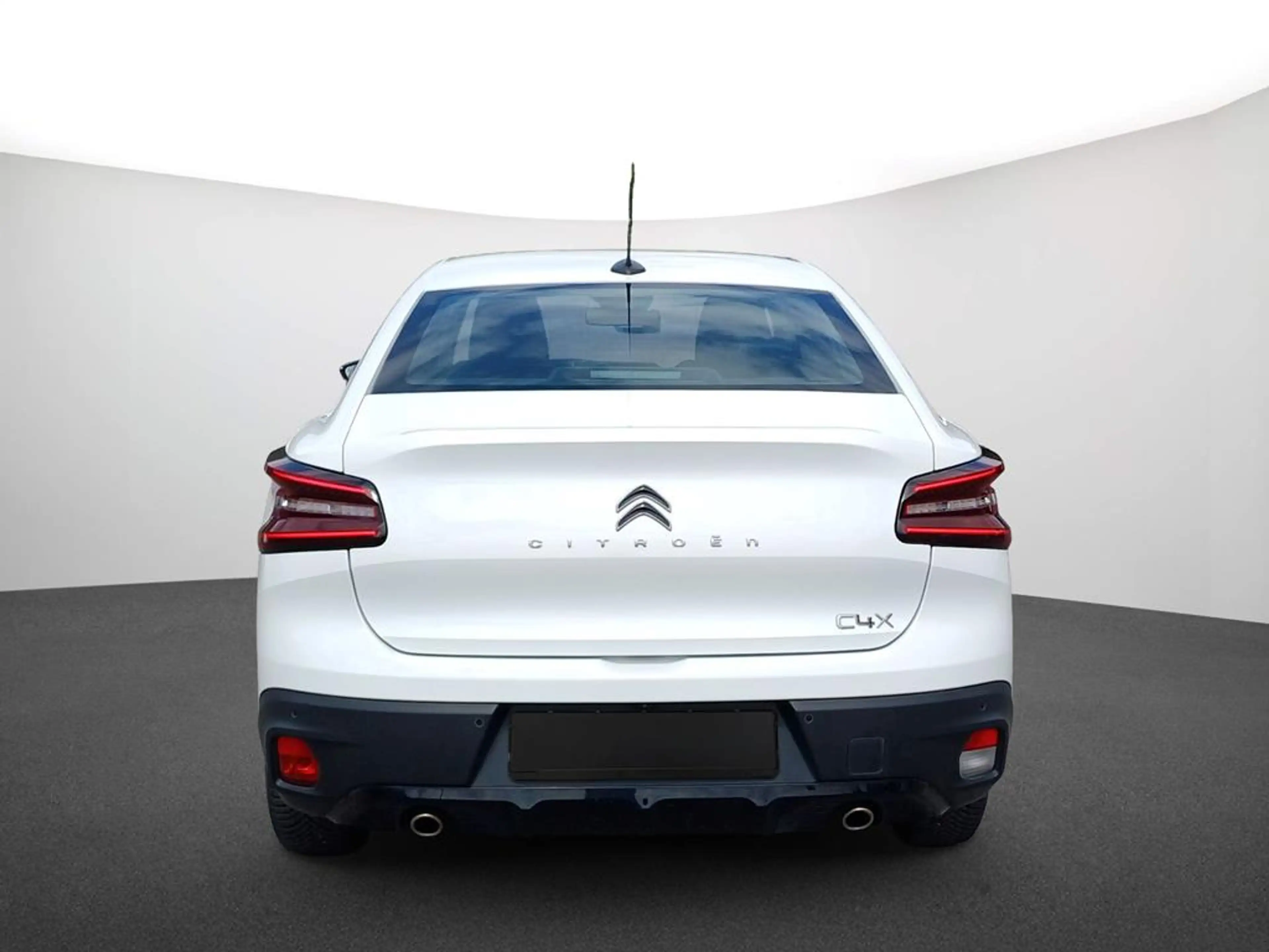 Citroen C4 X Feel Pack — photo 3