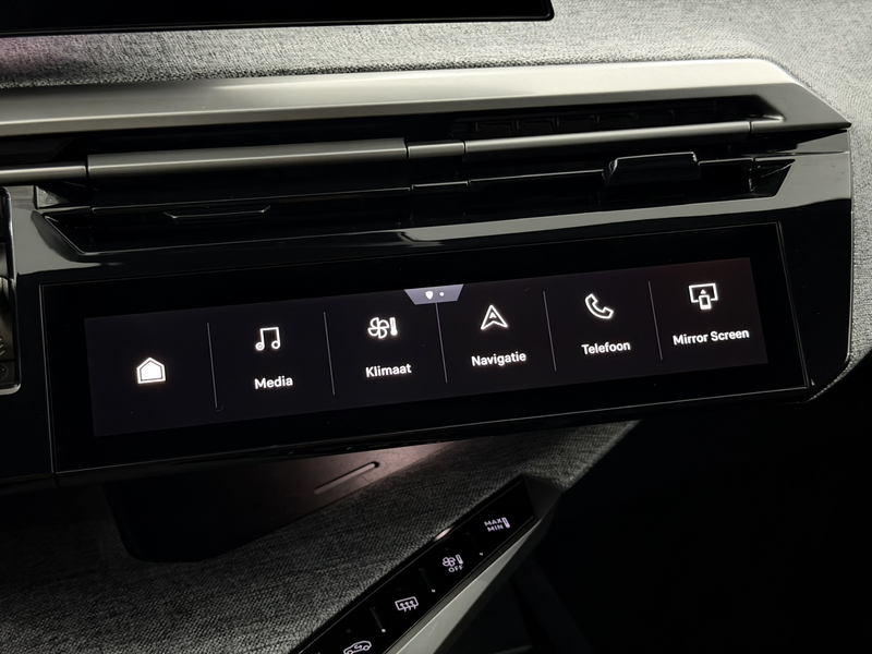 Peugeot 5008 1.2 Hybrid 145 Allure 7p 360 Camera, Navi, Cruise — photo 17