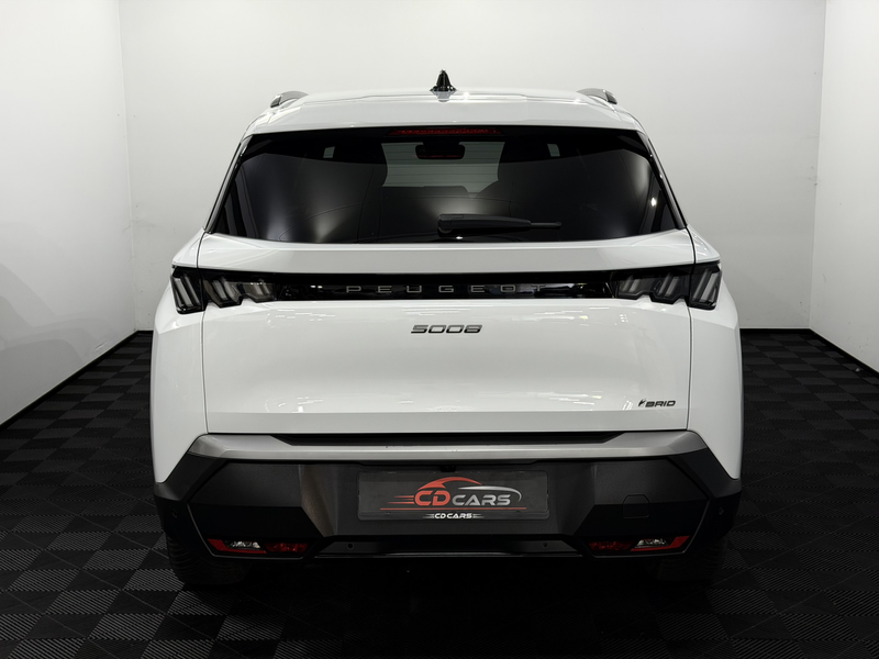 Peugeot 5008 1.2 Hybrid 145 Allure 7p 360 Camera, Navi, Cruise — photo 5