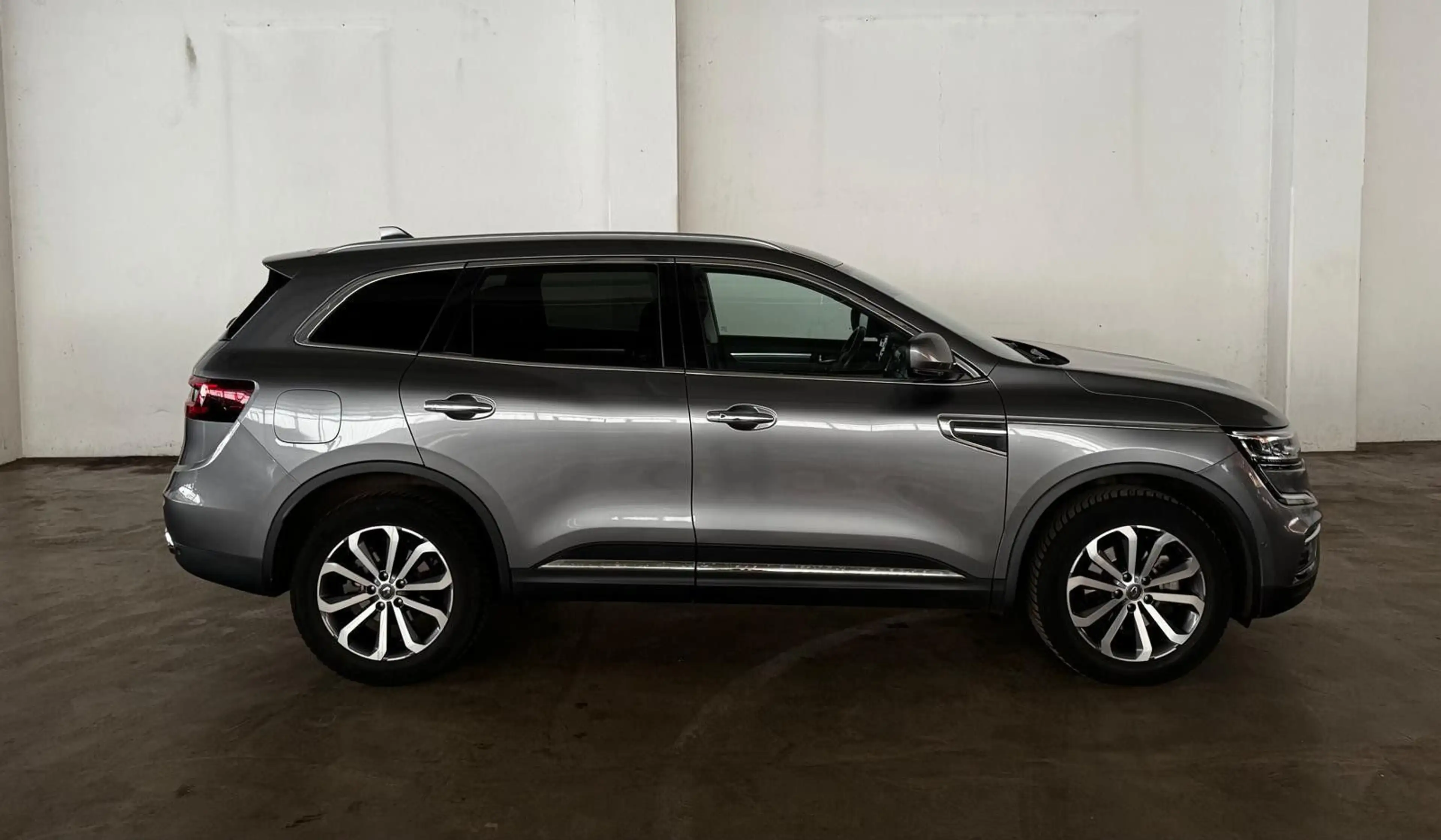 Renault Koleos 2.0 BLUE dCi 185 — photo 4