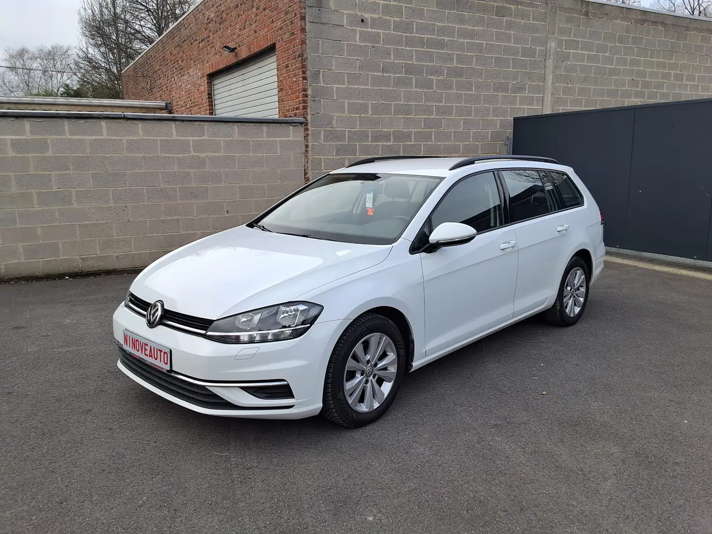 Volkswagen Golf Break  AUTOMAAT  CARPLAY  CRUISE TREKHAAK Weiß - 2