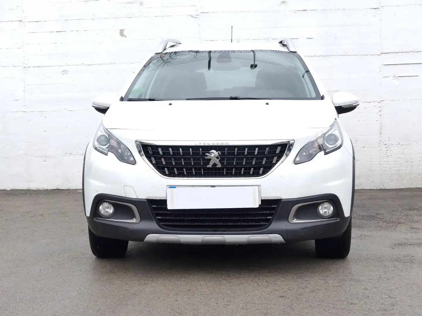 Peugeot 2008 1.2 PureTech S&S Allure 130 Weiß - 2