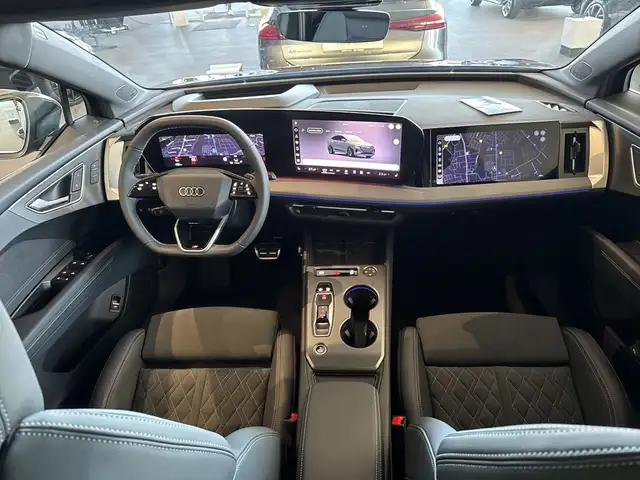 Audi E-Tron view 9