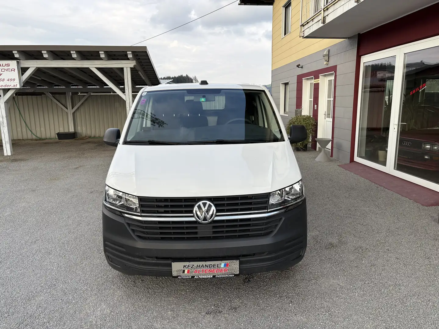 Volkswagen T6.1 Transporter Kasten LR 2,0 TDI *CARPLAY|NEUES MODELL* Blanco - 2