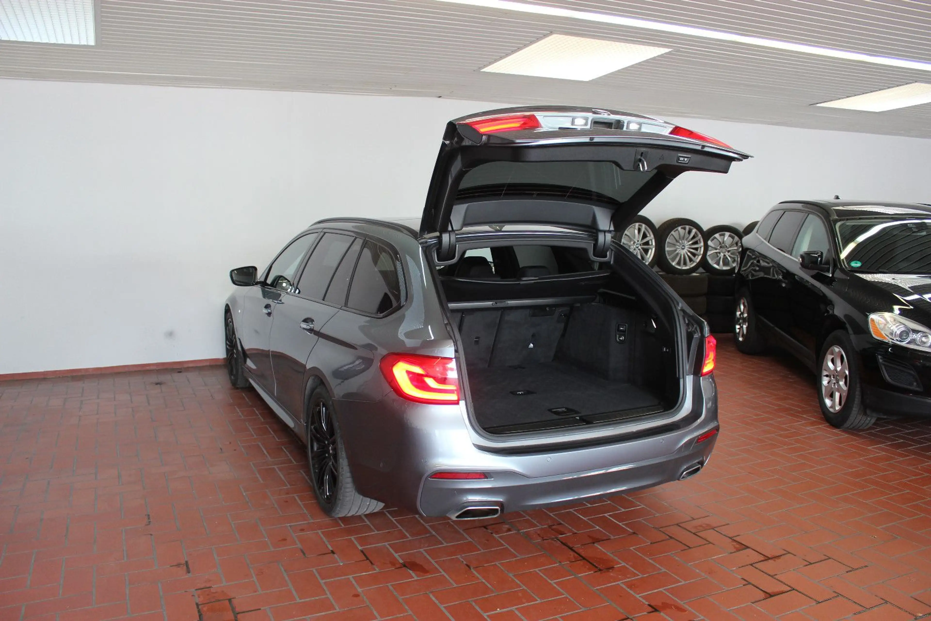 BMW 540 i xDrive M Sport*PANO*360°ACC*LHZ*AHK*NAVI — photo 10
