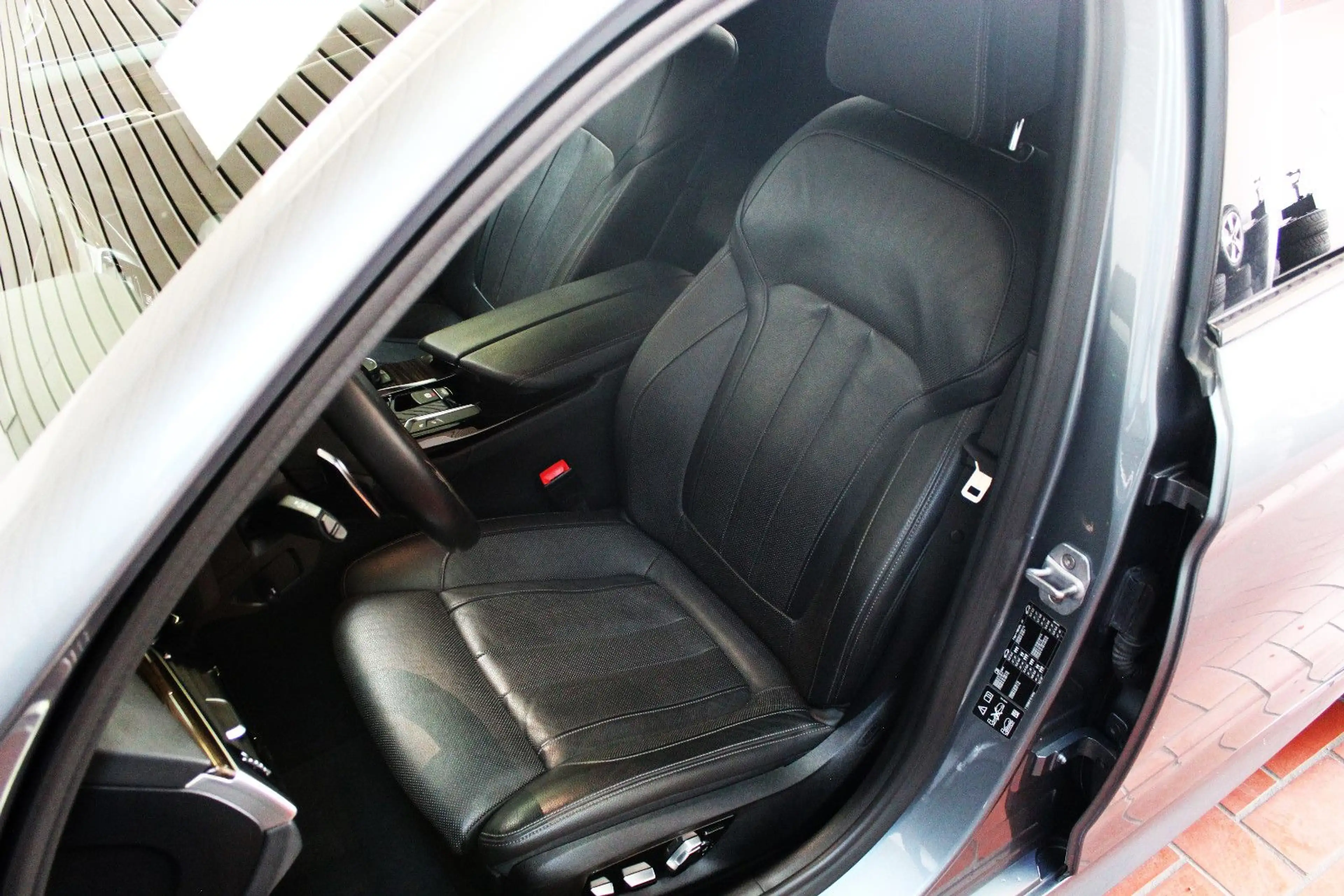 BMW 540 i xDrive M Sport*PANO*360°ACC*LHZ*AHK*NAVI — photo 15
