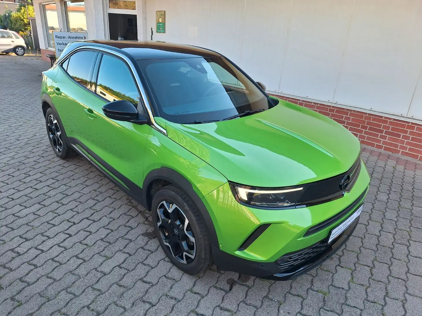 Opel Mokka Ultimate Grün - 1