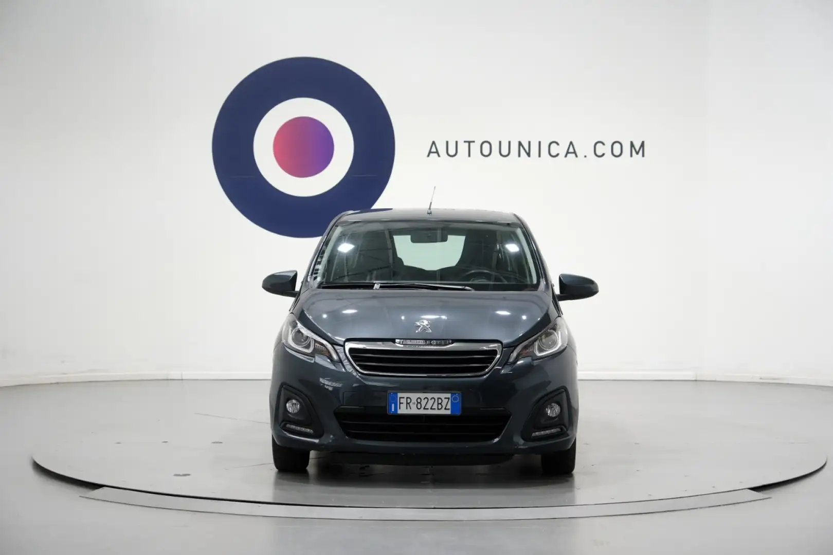 Peugeot 108 VTi 68 ETG 5 PORTE AUTOMATICA NEOPATENTATI Grigio - 2