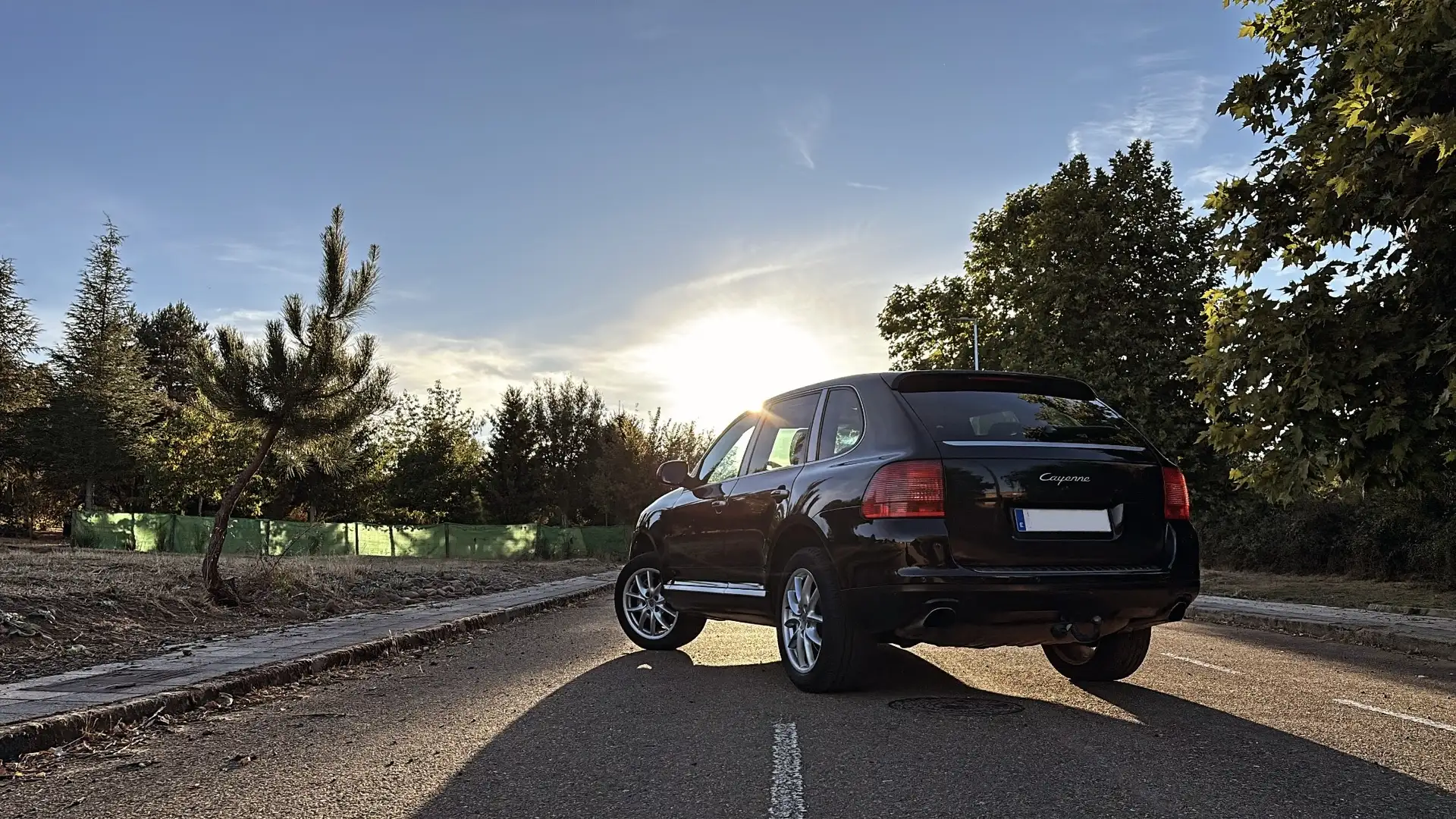 Porsche Cayenne Negro - 2