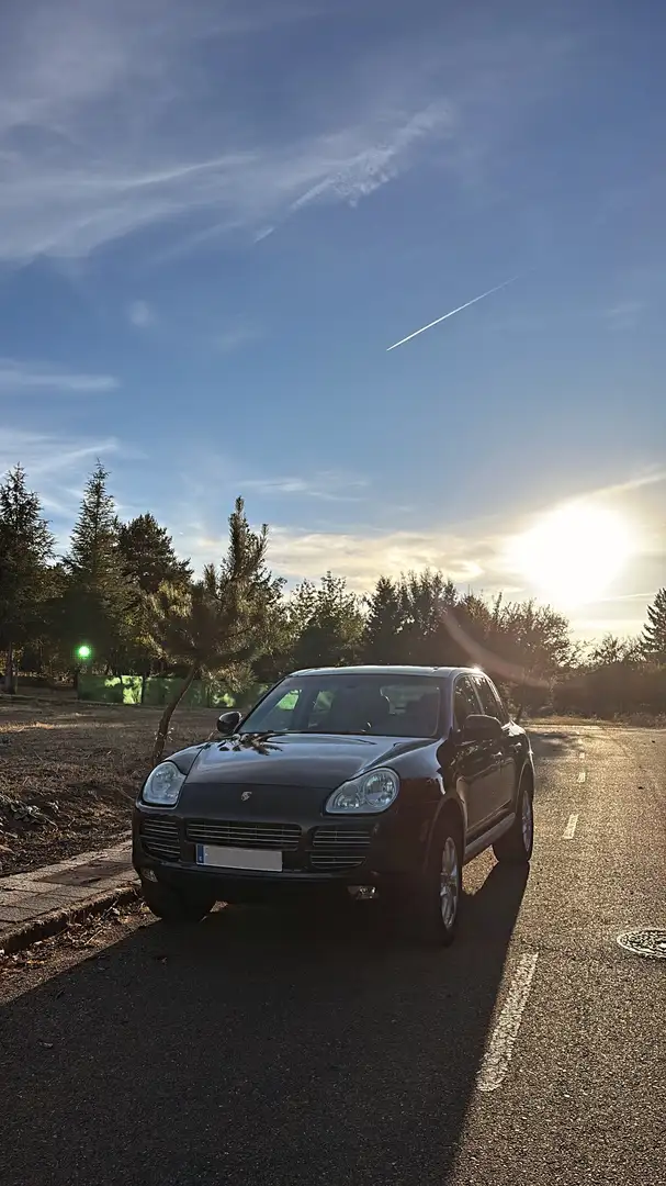 Porsche Cayenne Negro - 1