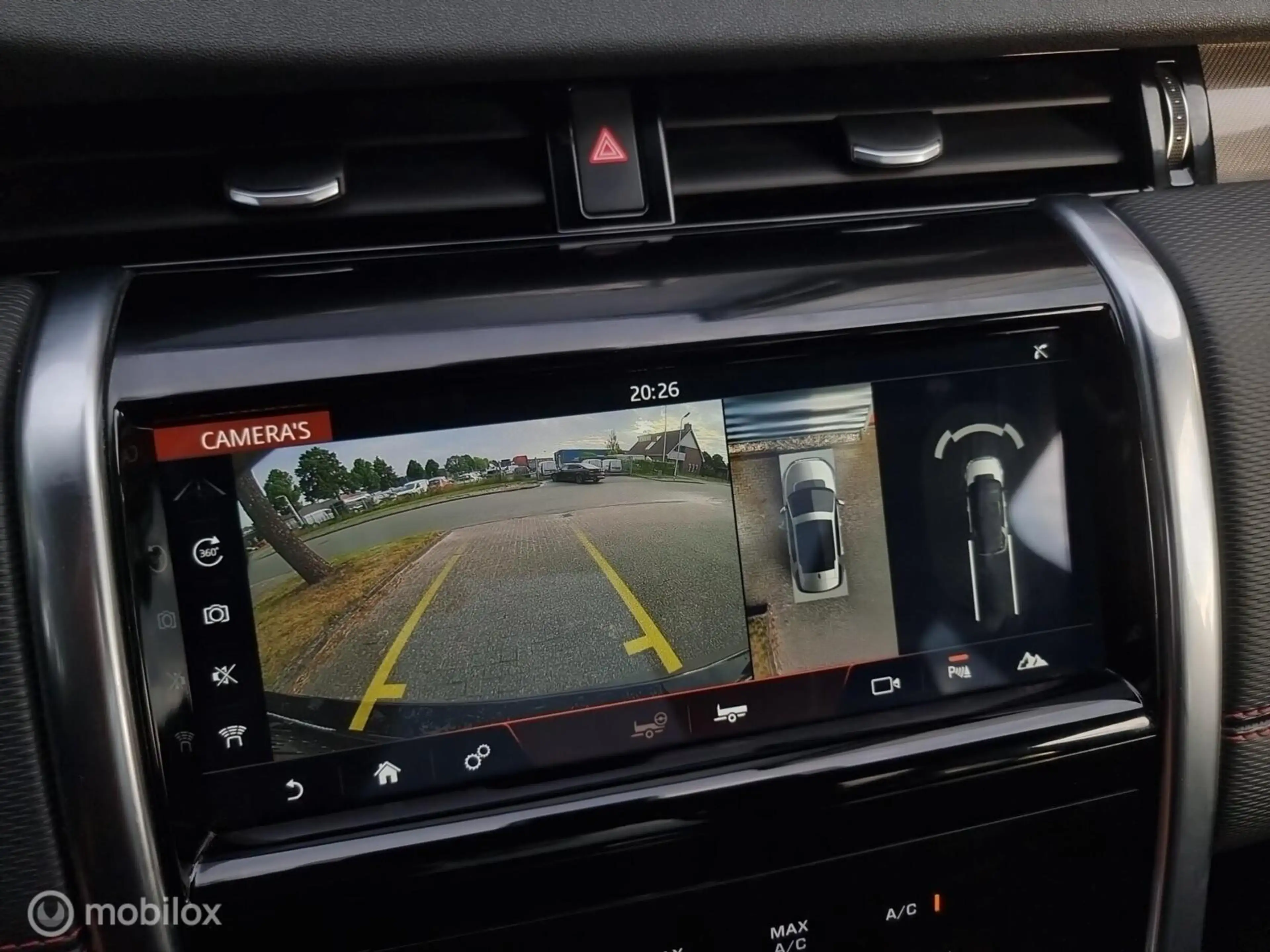 Land Rover Discovery Sport P300e 1.5 R-Dynamic. 4x4 309 pk — photo 15