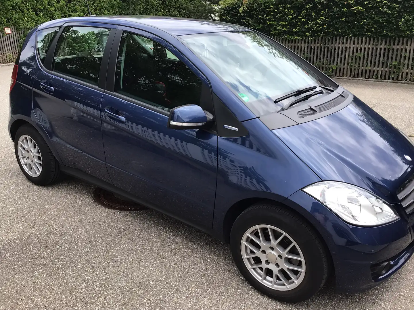 Mercedes-Benz A 160 A-Klasse  5-Türer BlueEFFICIENCY Azul - 2