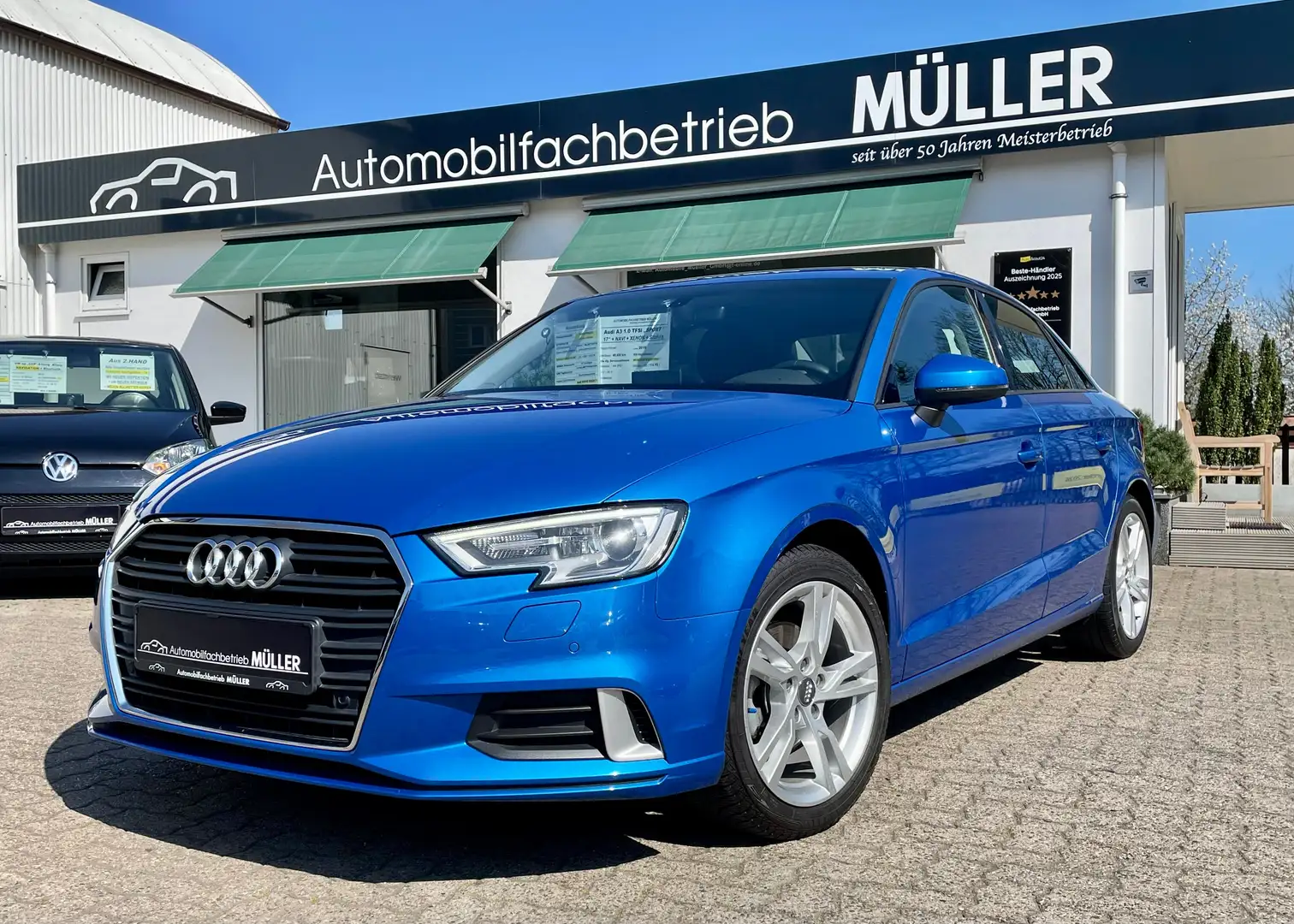 Audi A3 1.0 TFSI Lim."Sport"+NAVI+LED+2xPDC+Sitzhzg+Tempom Bleu - 1