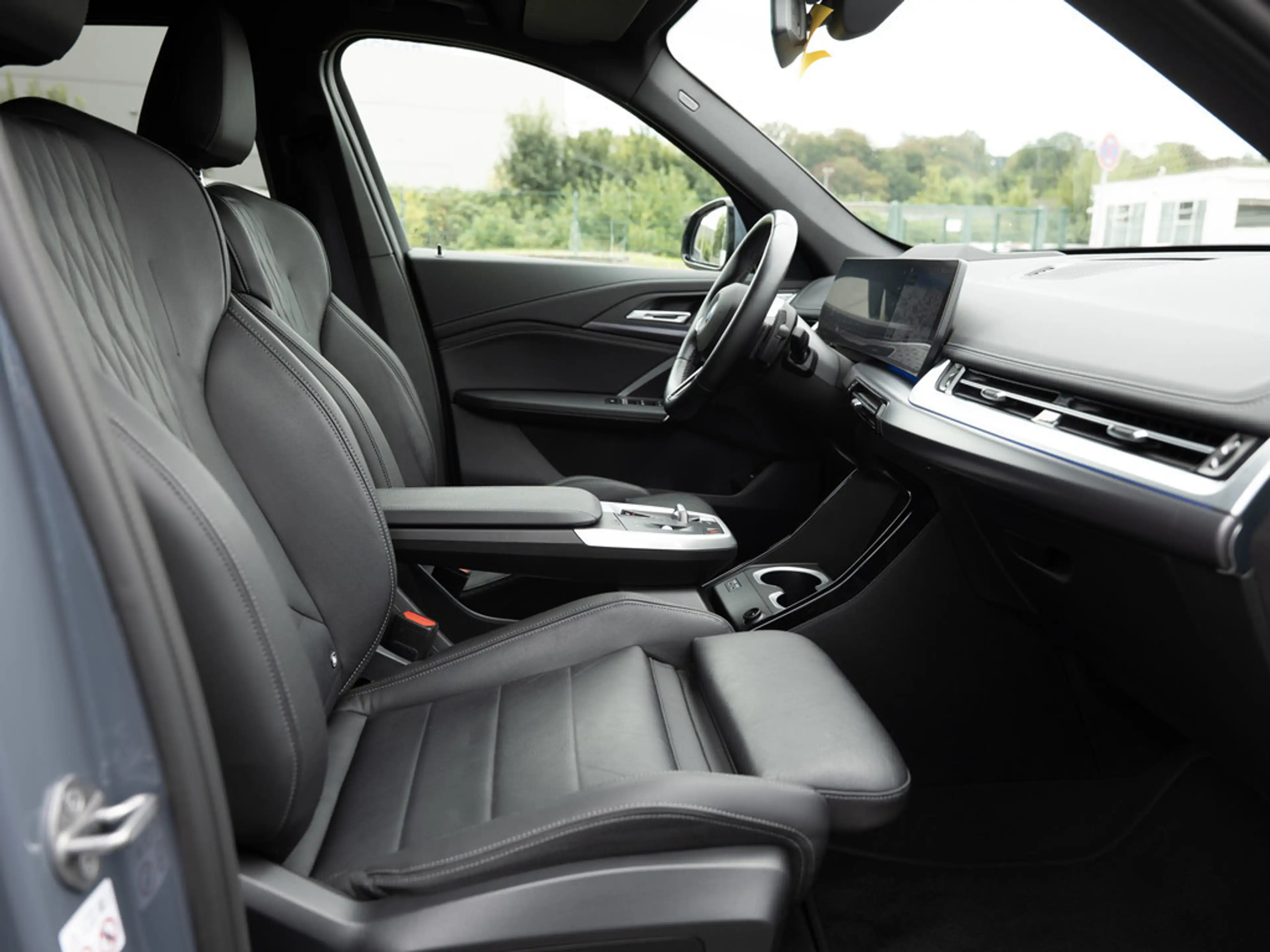 BMW X1 xDrive 23d M-Sport AHK 360° LED ACC NAVI — photo 8
